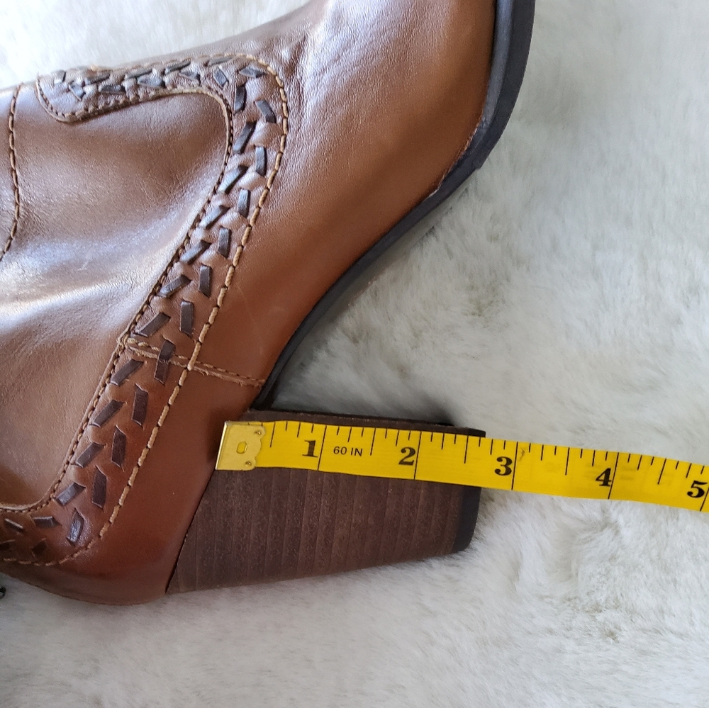 UGG Woman's Leather Charlotte Ankle Boots - Picture 6 of 16